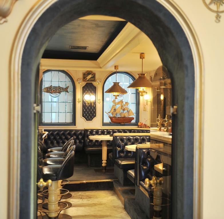 Ringhotel Giffels Goldener Anker Bad Neuenahr-Ahrweiler Luaran gambar