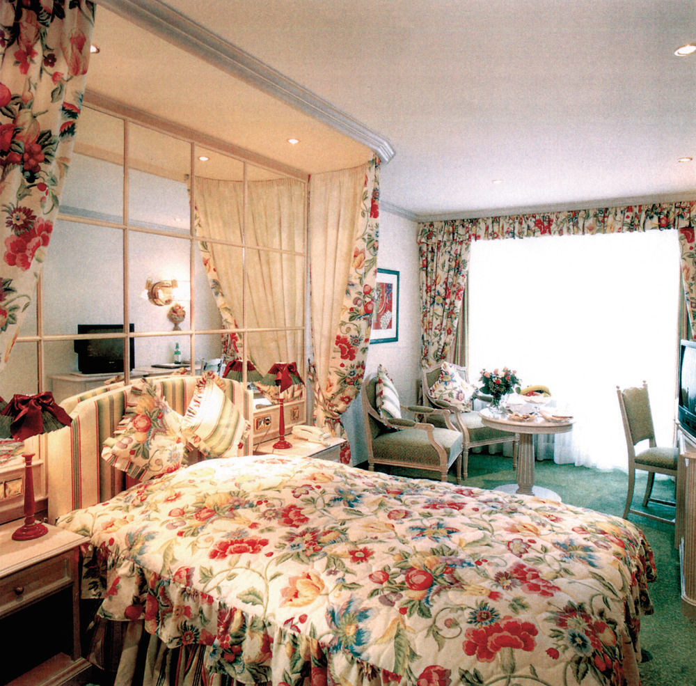 Ringhotel Giffels Goldener Anker Bad Neuenahr-Ahrweiler Luaran gambar