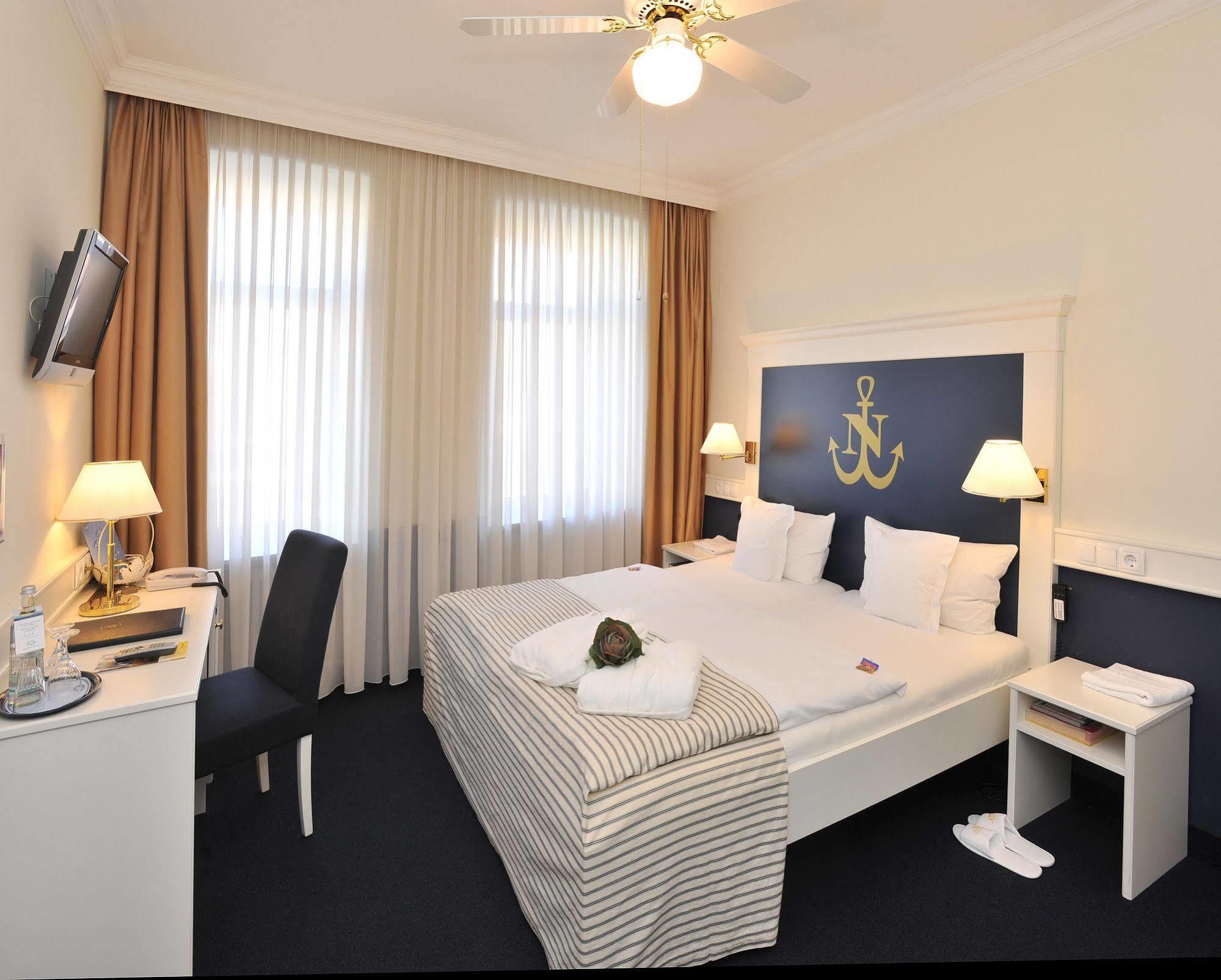 Ringhotel Giffels Goldener Anker Bad Neuenahr-Ahrweiler Luaran gambar